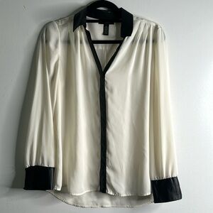 Alfani ivory black faux leather trim button up blouse size 8
